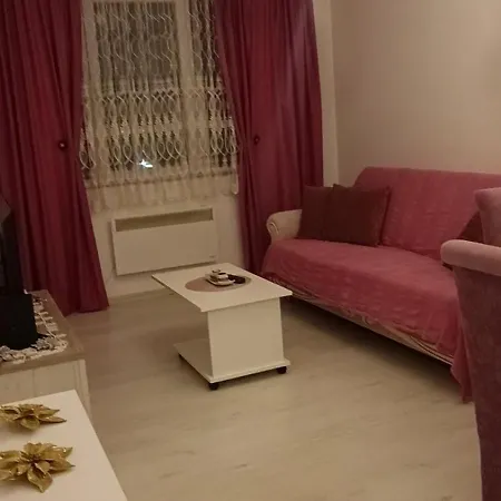 Apartment Stan Na Dan 2