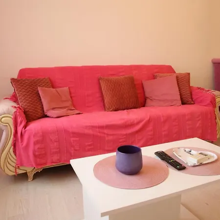 Stan Na Dan 2 Apartment Paracin